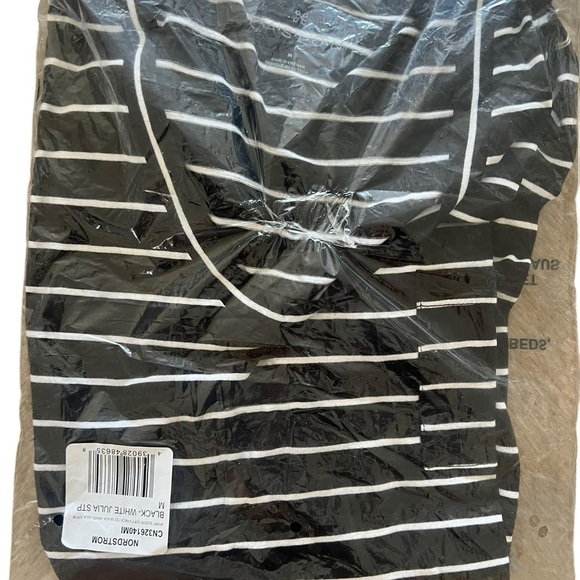 Caslon Black and White Fitted Short Sleeve Tee - Picture 5 of 5